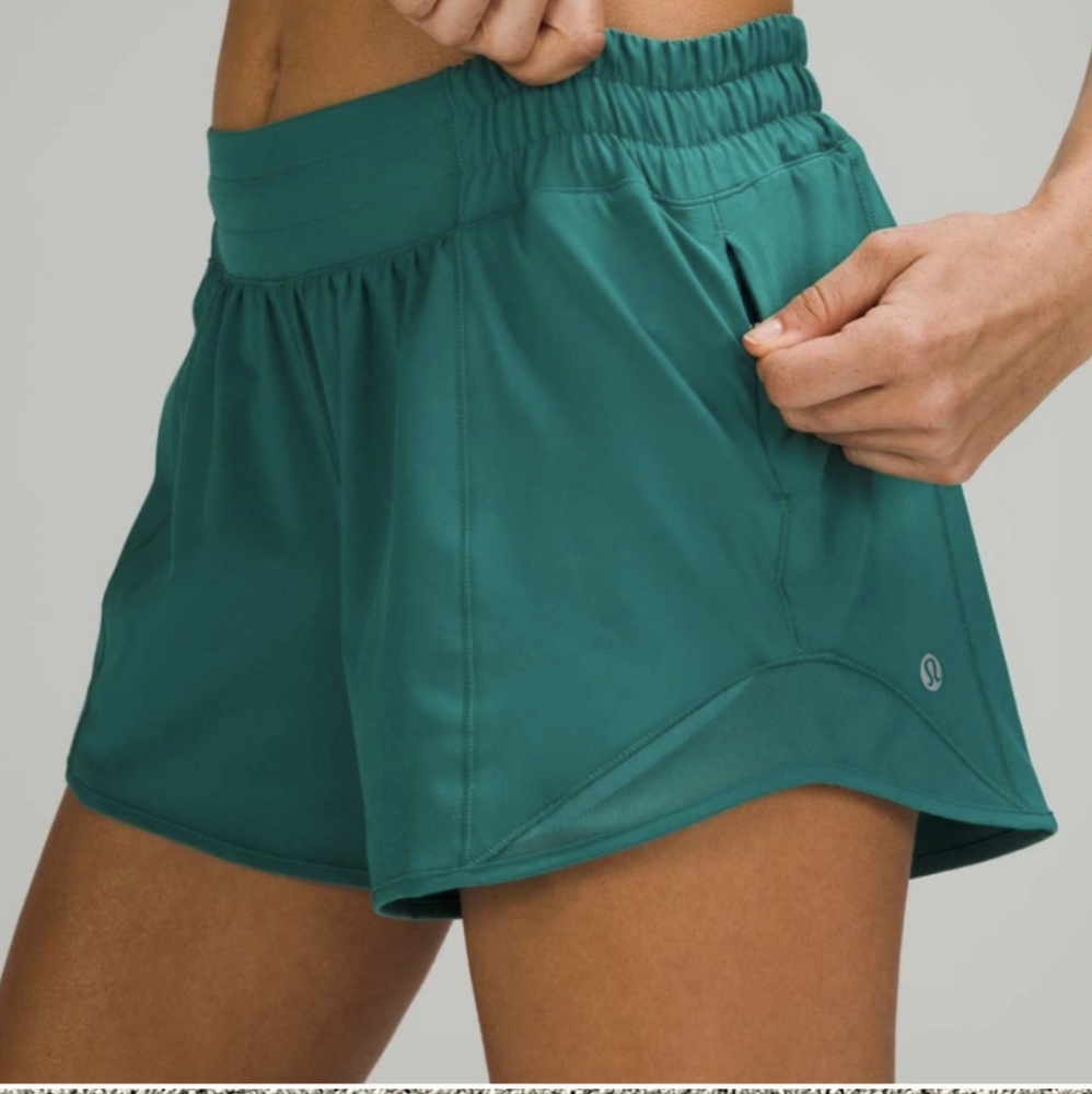 Lululemon Hotty Hot 4-inch shorts sz 0 Teal Lagoon